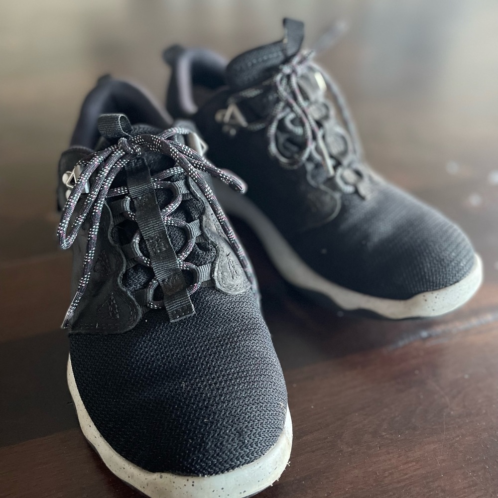 WOMEN'S TEVA ARROWRIDGE TRAIL EVERYDAY SHOES